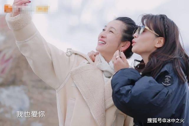 市领导看望慰问老干部